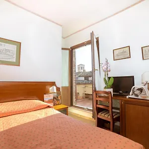 San Pietro Hotel